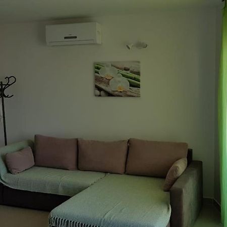 Abc Apartmani Vrsi Exteriör bild