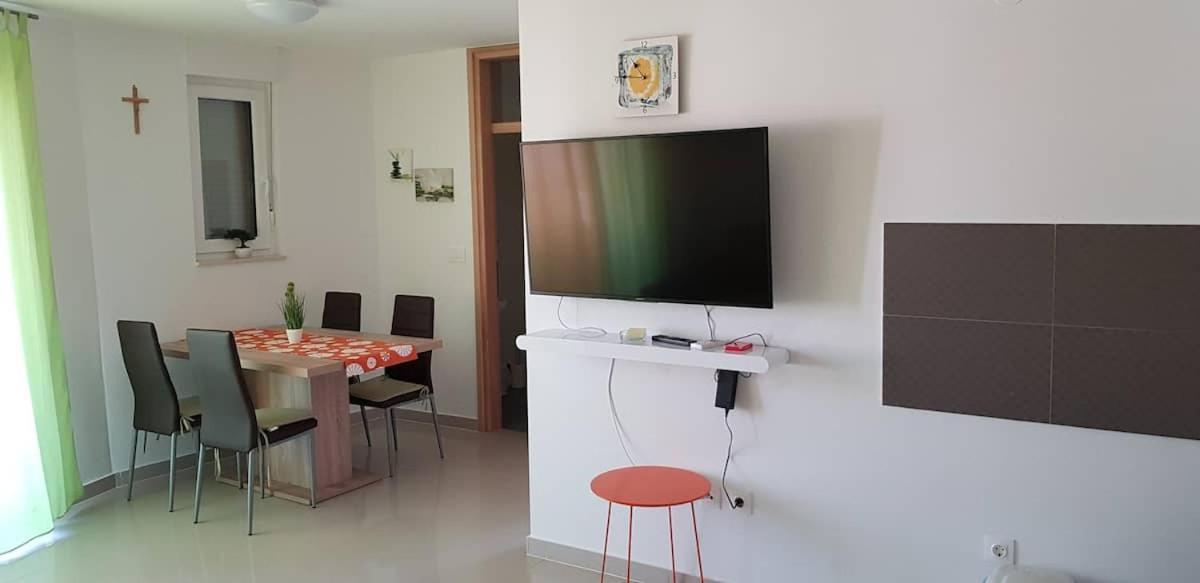 Abc Apartmani Vrsi Exteriör bild